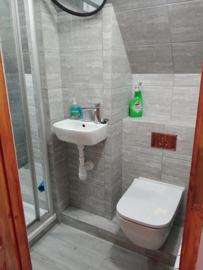 Uroczy Apartament คราคูฟ ภายนอก รูปภาพ