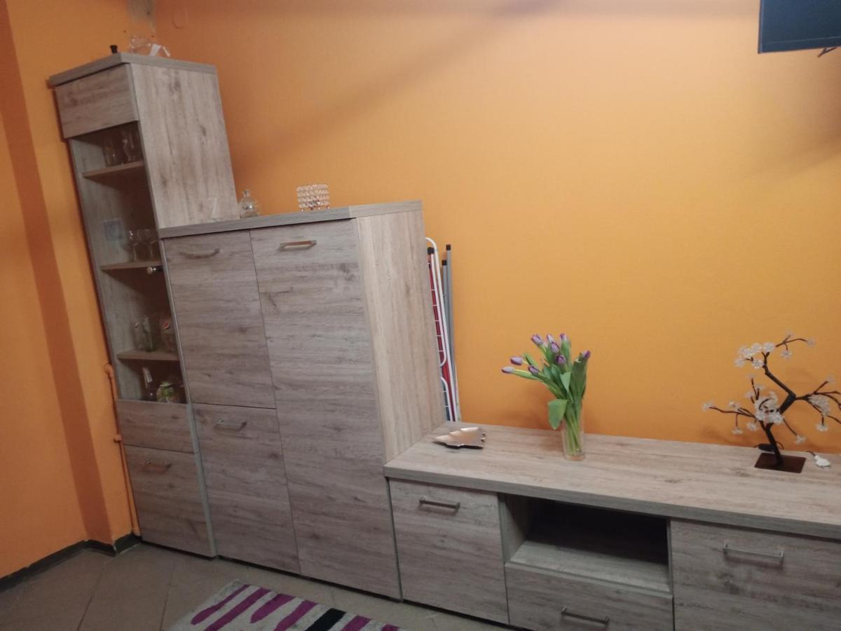 Uroczy Apartament คราคูฟ ภายนอก รูปภาพ